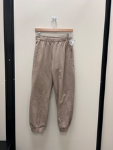 Load image into Gallery viewer, Brandy Melville Pants Size Small
