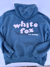 Load image into Gallery viewer, White Fox Sweatshirt Size Extra Large
