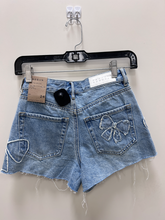Load image into Gallery viewer, Pac Sun Shorts Size 0
