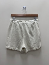 Load image into Gallery viewer, Nike Shorts Size Medium
