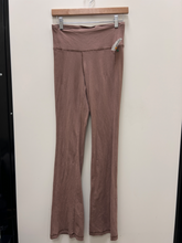 Load image into Gallery viewer, Pac Sun Pants Size Small
