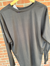 Load image into Gallery viewer, Nike Athletic Top Size Extra Large
