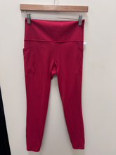 Load image into Gallery viewer, Athleta Athletic Pants Size Small

