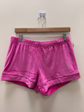 Load image into Gallery viewer, Juicy Couture Shorts Size Small
