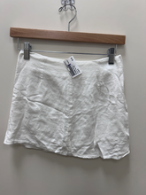 Load image into Gallery viewer, Princess Polly Short Skirt Size Small
