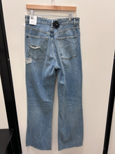 Load image into Gallery viewer, Zara Denim Size 7/8 (29)
