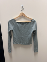 Load image into Gallery viewer, John Galt Long Sleeve Top Size Small
