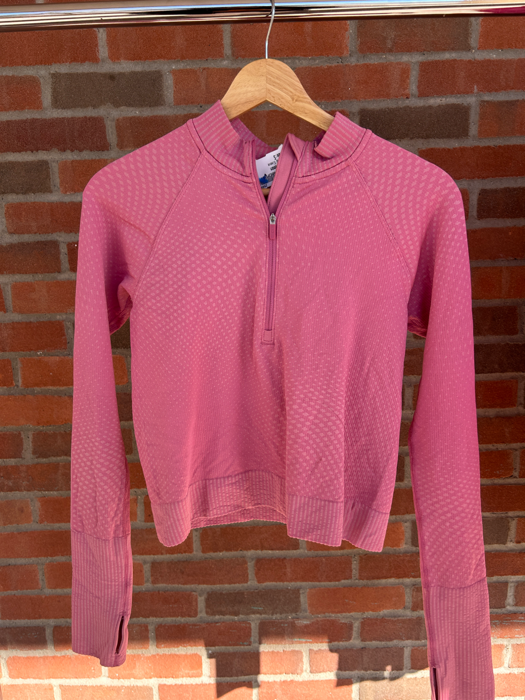 Lulu Lemon Athletic Top Size Small