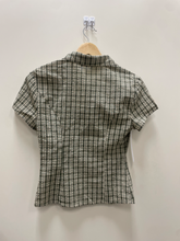 Load image into Gallery viewer, Princess Polly Short Sleeve Top Size Small
