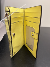 Load image into Gallery viewer, Kate Spade Purse

