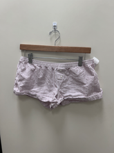 Load image into Gallery viewer, Brandy Melville Shorts Size Small
