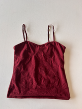 Load image into Gallery viewer, Brandy Melville Tank Top Size Small
