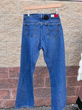 Load image into Gallery viewer, Tommy Hilfiger Denim Size 9/10 (30)
