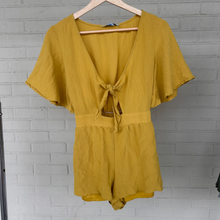 Load image into Gallery viewer, She + Sky Romper Size Small
