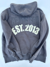 Load image into Gallery viewer, White Fox Sweatshirt Size Medium
