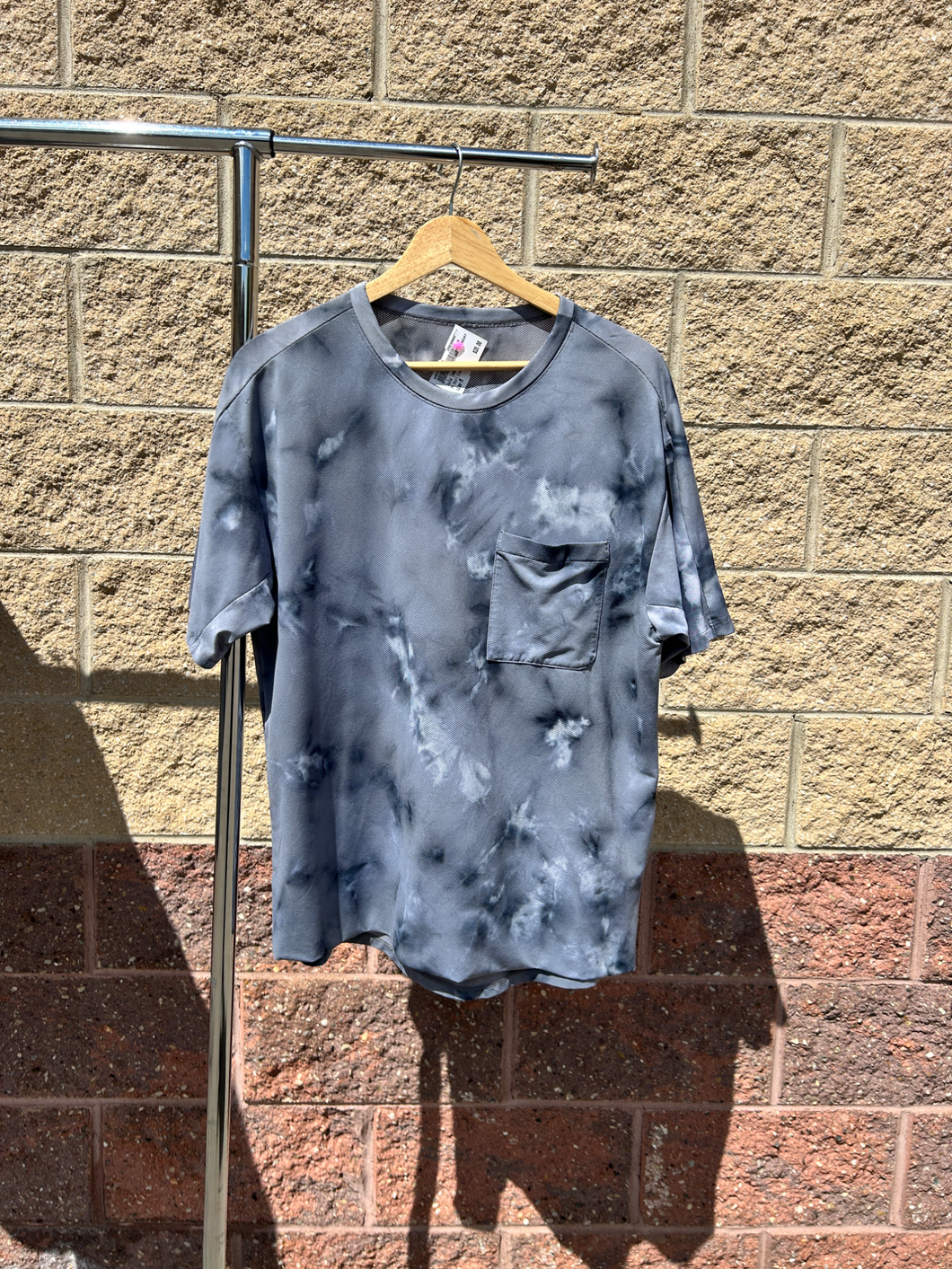 Lulu Lemon Athletic Top Size Medium