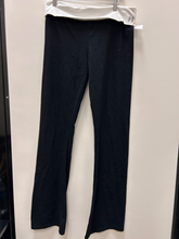 Load image into Gallery viewer, Victoria's Secret Pants Size Large
