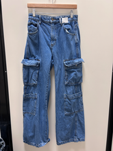 Load image into Gallery viewer, Cotton On Denim Size 3/4 (27)
