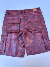 Load image into Gallery viewer, Crysp Denim Shorts Size 34
