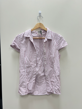 Load image into Gallery viewer, John Galt Short Sleeve Top Size Small
