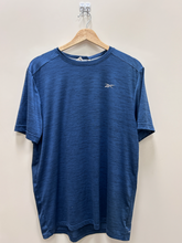 Load image into Gallery viewer, Reebok Athletic Top Size Small
