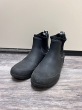 Load image into Gallery viewer, Uggs Boots Womens 6.5
