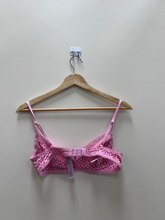 Load image into Gallery viewer, Tank Top Size Medium
