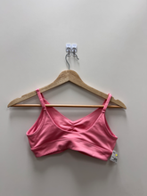 Load image into Gallery viewer, Sports Bra Size Small
