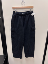 Load image into Gallery viewer, Aritzia Pants Size Small
