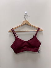 Load image into Gallery viewer, P'tula Sports Bra Size Medium
