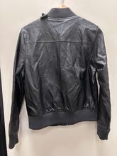 Load image into Gallery viewer, A New Day Outerwear Size Medium
