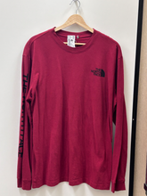 Load image into Gallery viewer, North Face Long Sleeve Top Size Large
