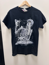 Load image into Gallery viewer, T-shirt Size Small
