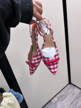 Load image into Gallery viewer, Wild Fable Dress Shoes Womens 7
