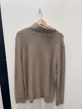 Load image into Gallery viewer, H &amp; M Sweater Size Medium

