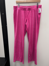 Load image into Gallery viewer, Juicy Couture Pants Size Large

