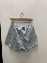 Load image into Gallery viewer, Gym Shark Shorts Size Medium
