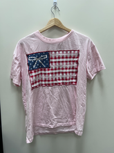 Load image into Gallery viewer, T-Shirt Size Medium
