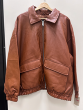 Load image into Gallery viewer, Levi Heavy Outerwear Size 3XL
