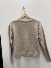 Load image into Gallery viewer, Fashion Nova Sweater Size Medium
