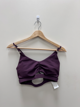 Load image into Gallery viewer, P'tula Sports Bra Size Medium
