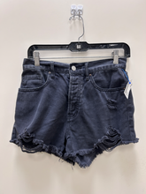 Load image into Gallery viewer, Pac Sun Shorts Size 7/8
