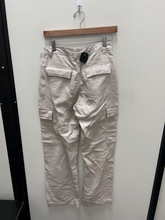 Load image into Gallery viewer, Cotton On Pants Size 2 (26)

