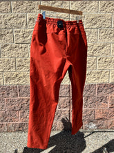 Load image into Gallery viewer, Lulu Lemon Athletic Pants Size Large
