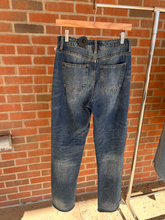 Load image into Gallery viewer, Fashion Nova Denim Size 3/4 (27)
