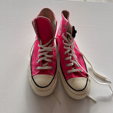 Load image into Gallery viewer, Converse Shoes Casual Shoes Womens 9
