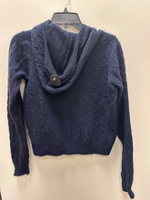 Load image into Gallery viewer, Brandy Melville Sweater Size Medium
