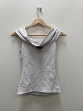 Load image into Gallery viewer, Aritzia Tank Top Size Small
