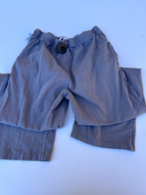 Load image into Gallery viewer, Brandy Melville Pants Size Small
