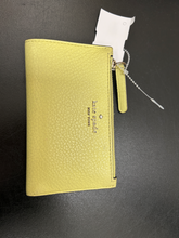 Load image into Gallery viewer, Kate Spade Purse
